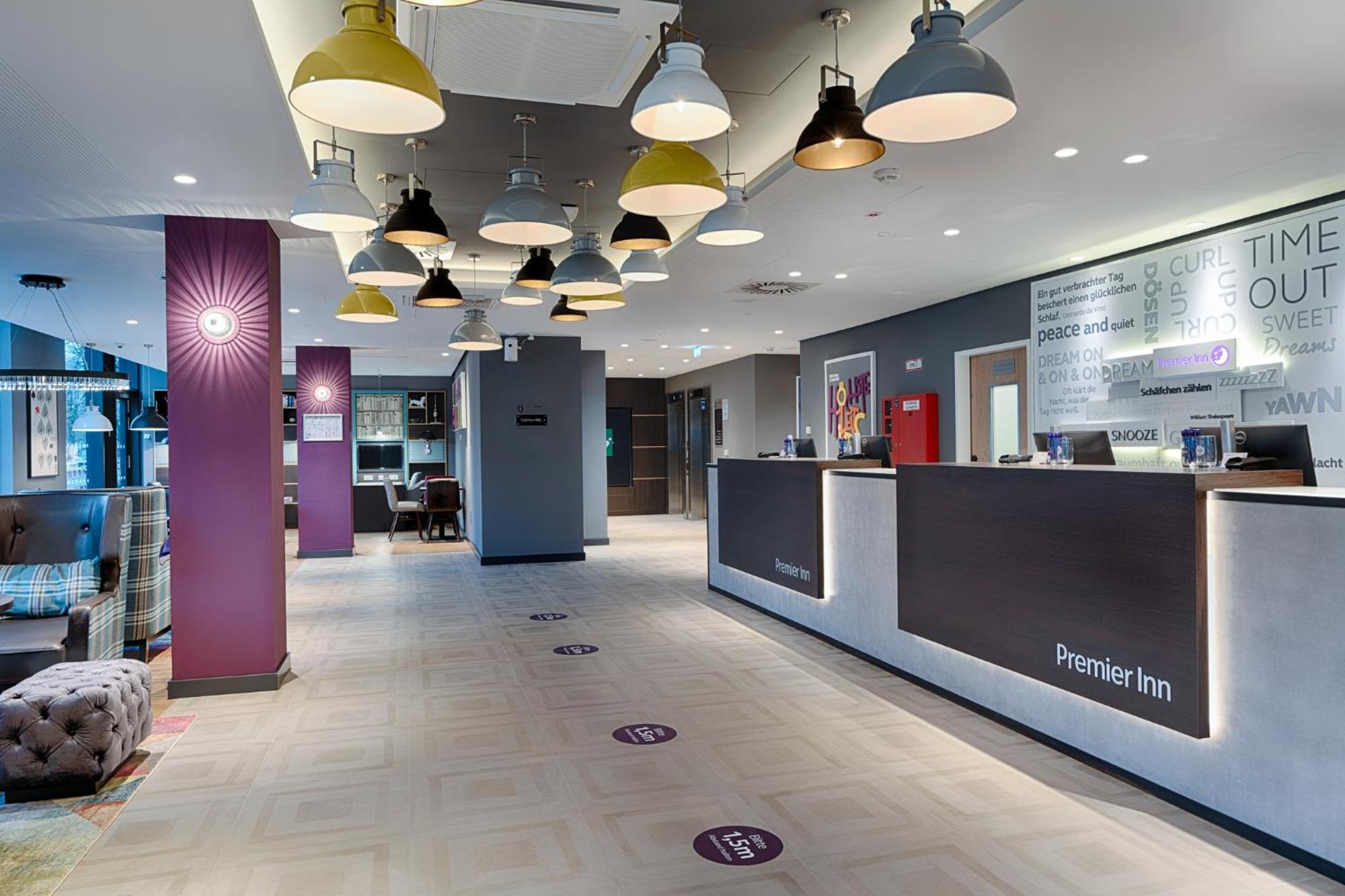 Premier Inn Berlin City Wilmersdorf 外观 照片